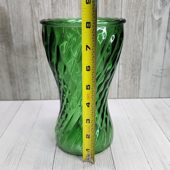 Vintage Green Glass Flower Vase Swirl Pattern Hourglass Shaped 8'' Tall - Picture 7 of 7
